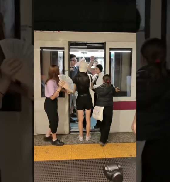Borseggiatrici minorenni tentano di derubare turisti anziani VIDEO