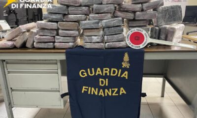 Blitz della Guardia di Finanza. Sequestrati 50 kg di Cocaina