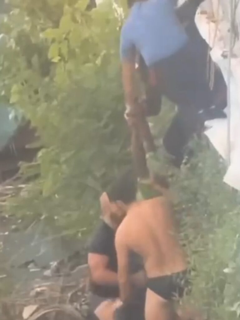 Ognuno ha i propri eroi. 2 Carabinieri si tuffano nel Tevere per salvare la vita di un uomo. VIDEO