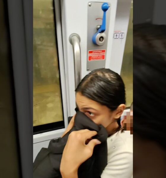 Borseggiatrici beccate mentre provavano a rubare nelle borse dei turisti VIDEO