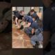 Arrestato dalla polizia uomo pericoloso in stazione a Firenze #arresto #firenze VIDEO