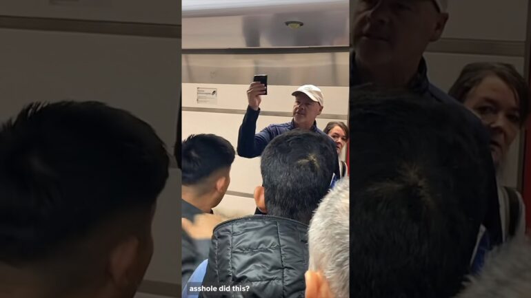 Turisti aggrediti da borseggiatori, la metro di Roma in tilt