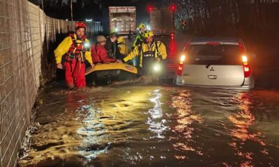 Roma, strada allagata in via Ardeatina: soccorsi due camionisti