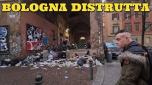 Bologna: degrado nei vicoli bui rischia vite umane
