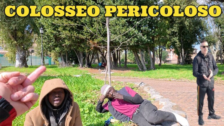 Paura al Parco di Colle Oppio: ora vietato ai turisti