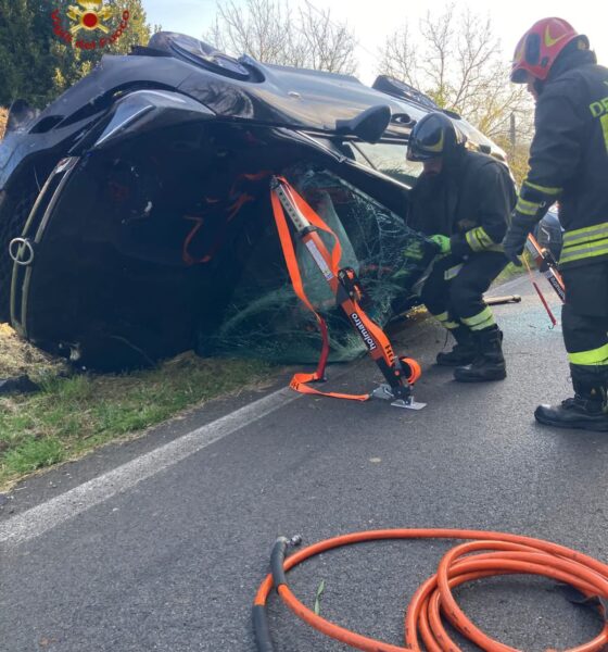 Genazzano, Auto si ribalta e due ragazze sono ferite gravemente