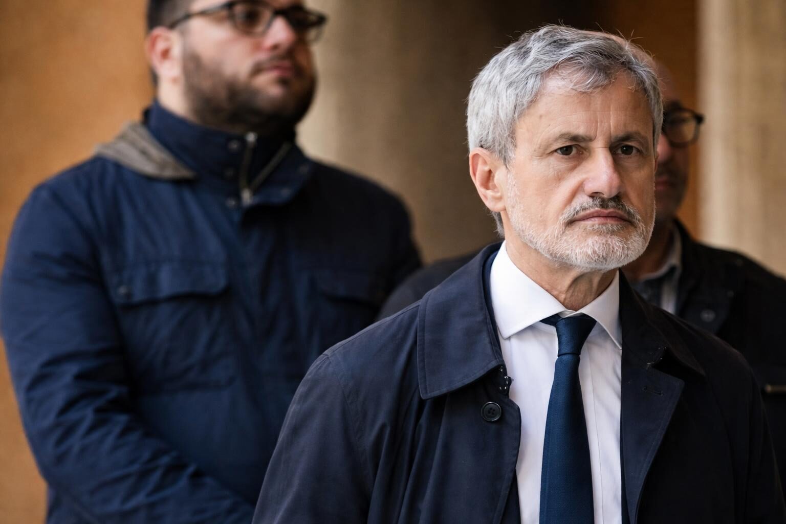 Alemanno libero: innocenza proclamata e reazioni politiche a Roma