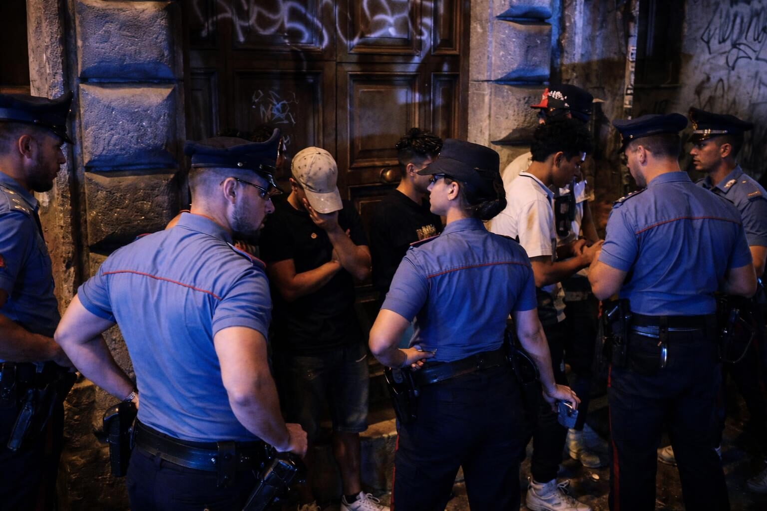 Arresti a Trastevere: una vittoria contro lo spaccio o solo un palliativo?