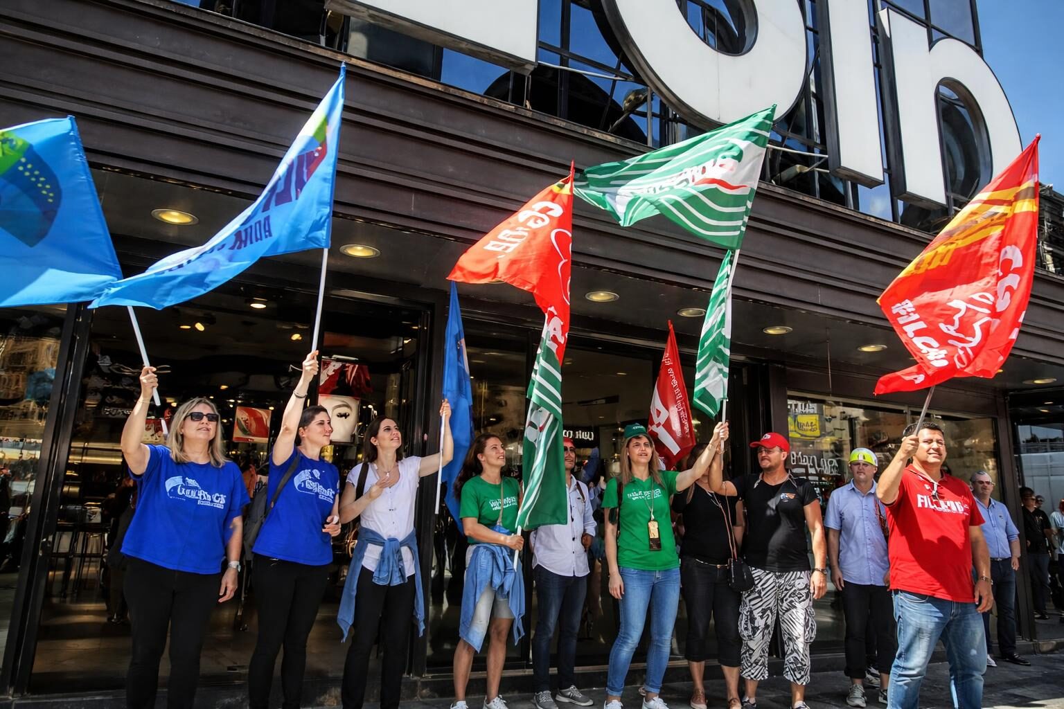 Crisi nel Lazio: Coin, Fiorucci e Crik Crok, un’estate segnata dalle vertenze al centro dell’emergenza lavoro