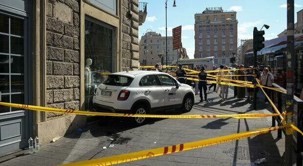 Roma nel caos: taxi senza freno travolge donna, la sicurezza stradale è a rischio?