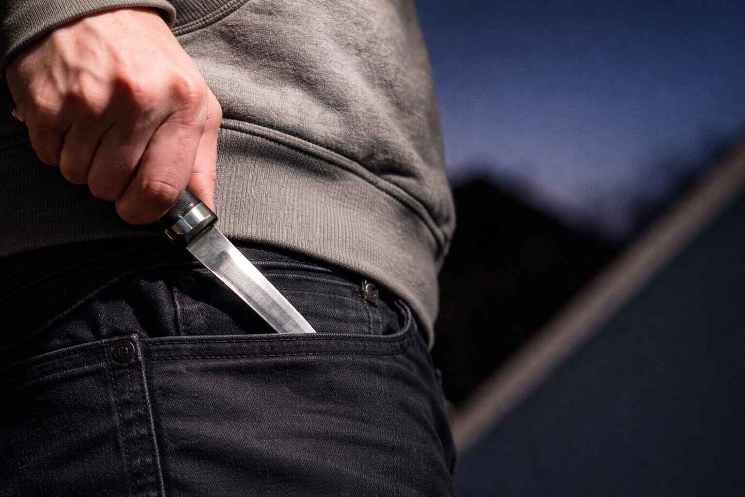 Violenza di Genere nel Viterbese: L’Episodio che Riaccende l’Allerta
