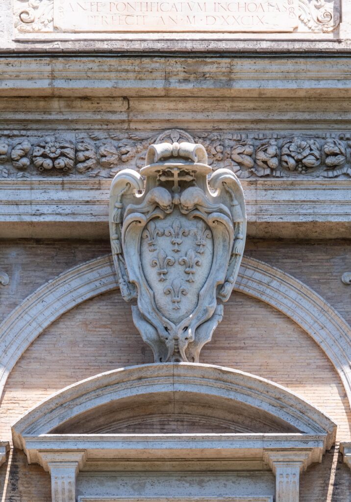 Palazzo Farnese torna a splendere, concluso il cantiere per il restauro delle facciate e dei tetti
