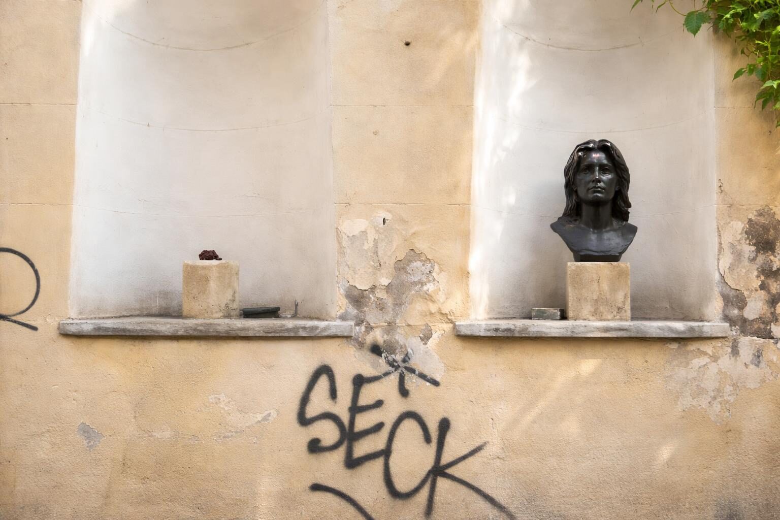 Anna Magnani torna a Trastevere: resistenza, memoria e domande scomode