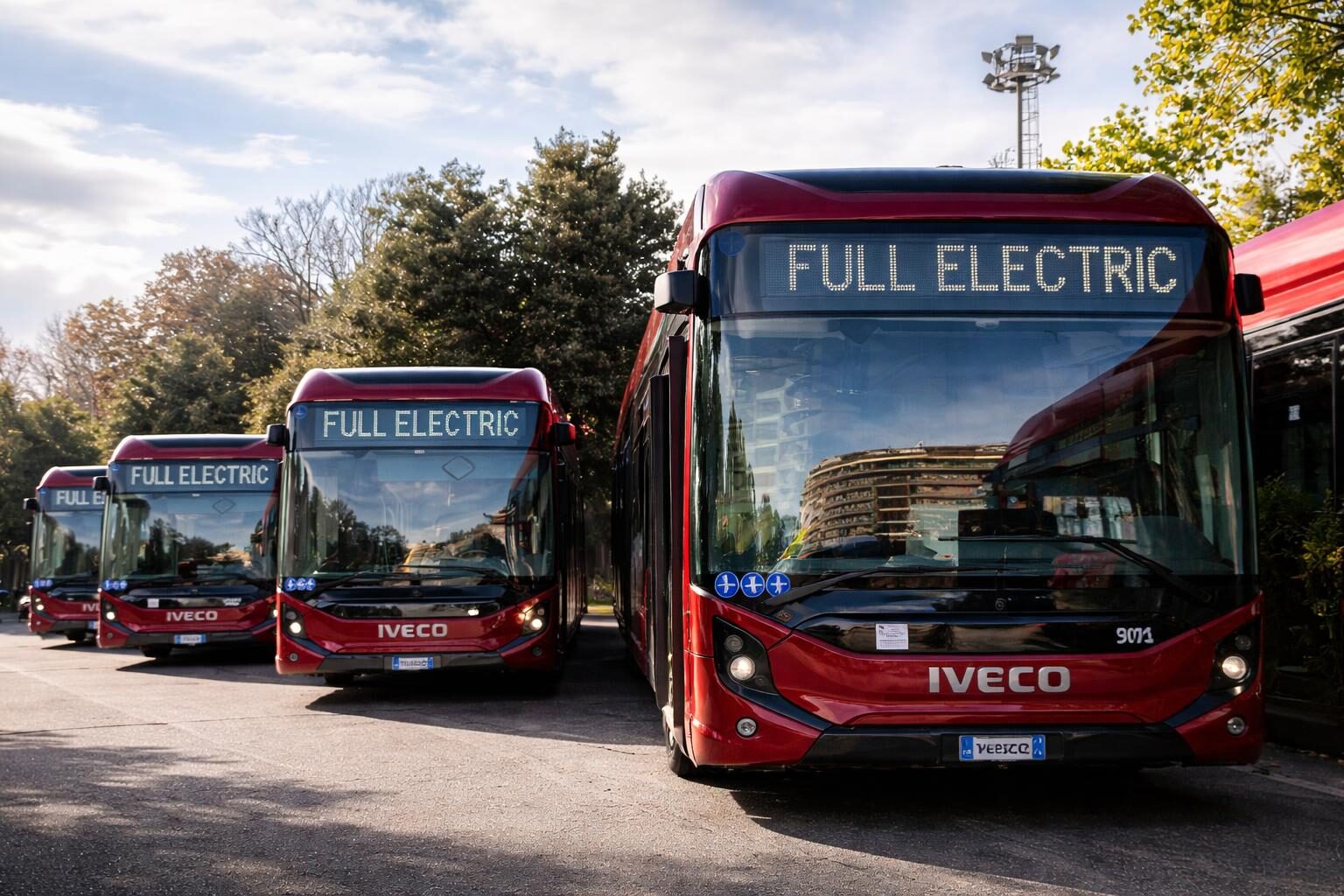 Bus elettrici e furti di scooter: Roma tra innovazione e insicurezza