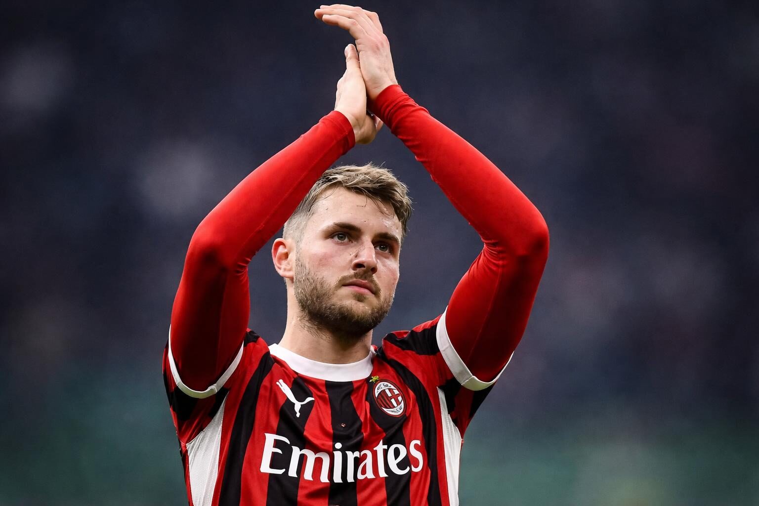 Calciomercato: Roma e Lazio si sfidano per Gimenez e Nusa, chi avrà la meglio?