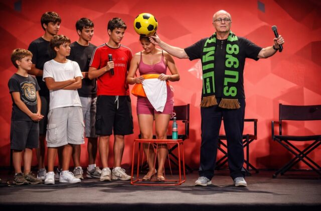 Carlo Verdone tifa per l’Idroscalo: un gesto di speranza per la cultura e lo sport romano