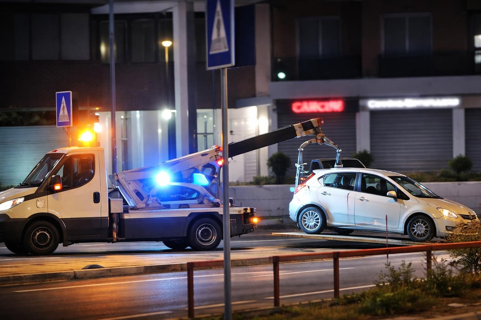 Cinecittà Est in crisi: tra traffico insostenibile e notti insonni