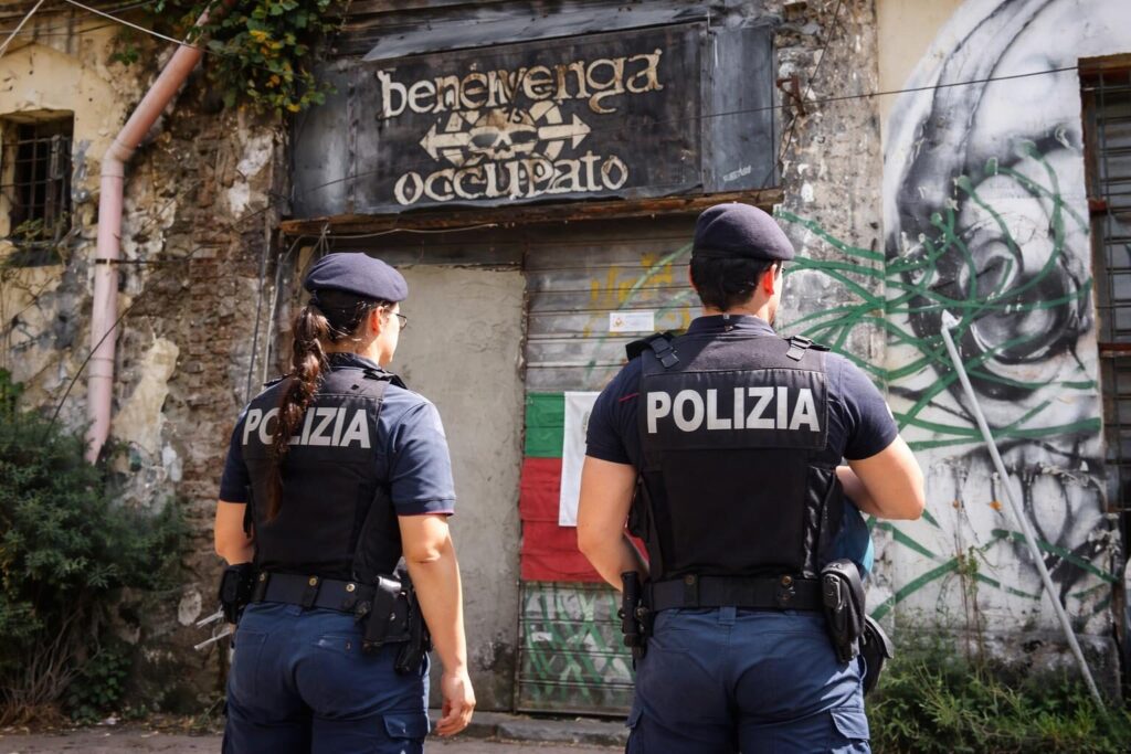 Cosa significa la rioccupazione del Bencivenga per Roma e il governo?