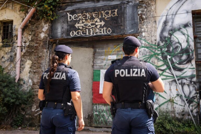 Cosa significa la rioccupazione del Bencivenga per Roma e il governo?