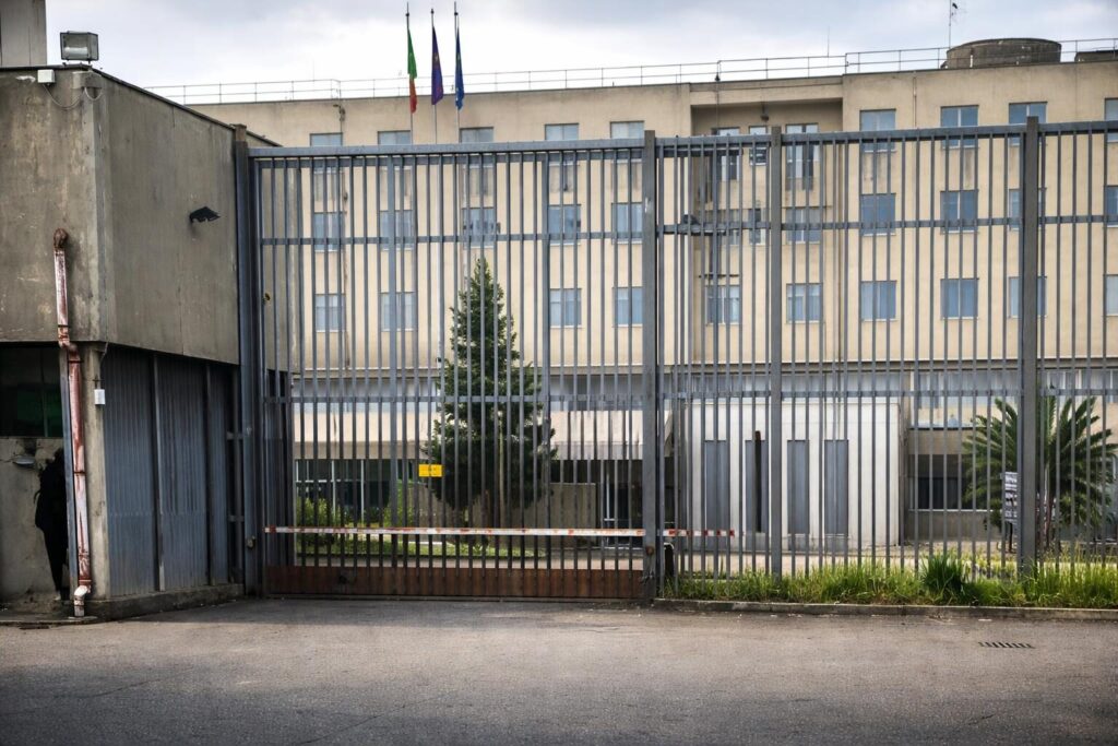Droni in carcere: la polizia ferma il rifornimento di droga e cellulari, ma è solo l’inizio?