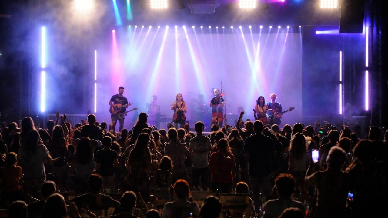 Festival Fuori Luogo al Casilino: l’estate di musica e benessere che rivoluziona il quartiere