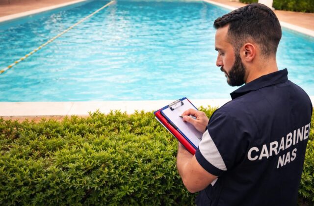 Fuga di cloro a Mentana: la salute dei minori in pericolo e l’ombra dei chimici