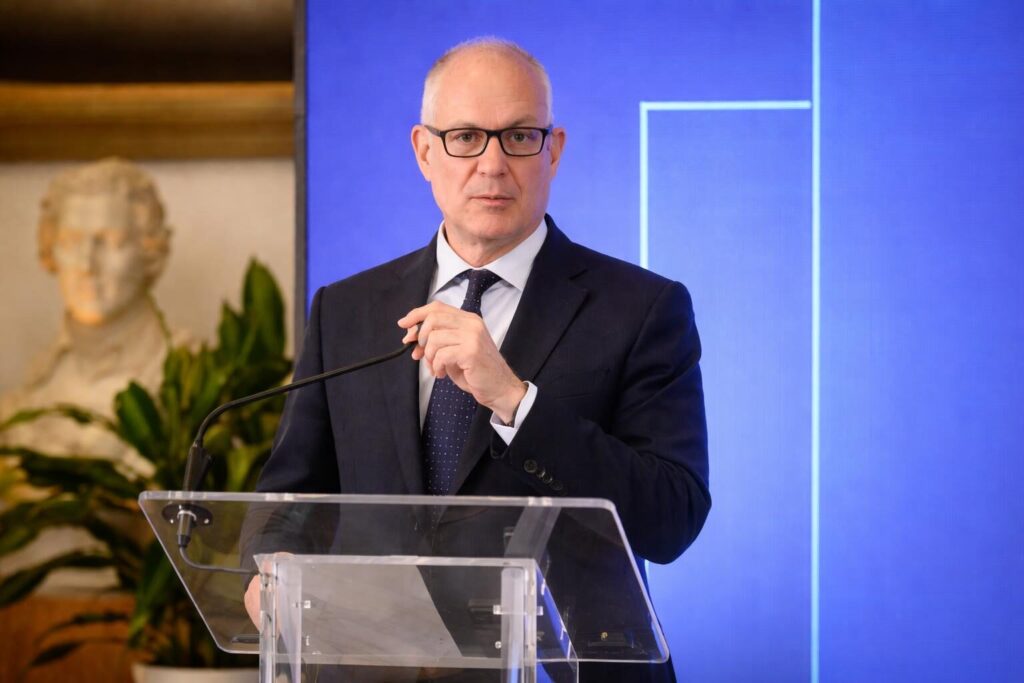 Gualtieri risale nei sondaggi: segnali di un cambiamento politico a Roma?
