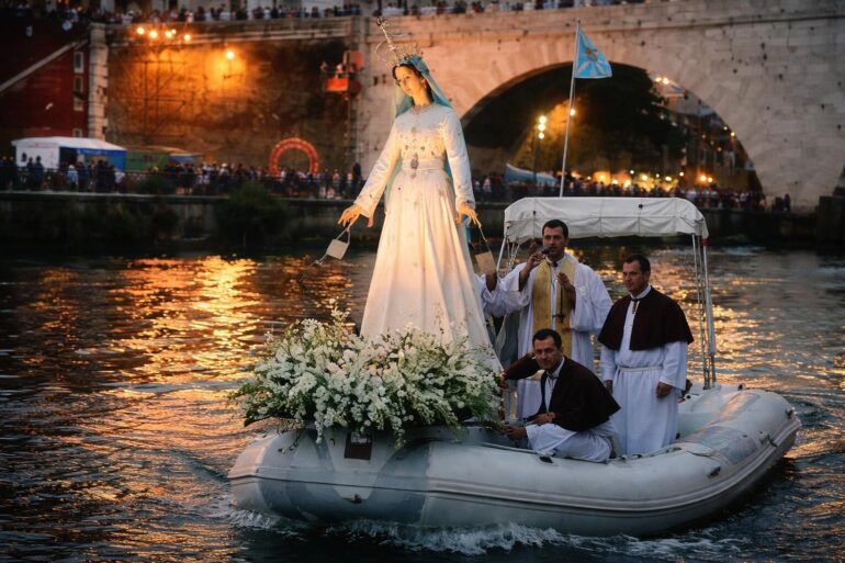 La Festa de’ Noantri: Tra Tradizione e Coesione a Trastevere