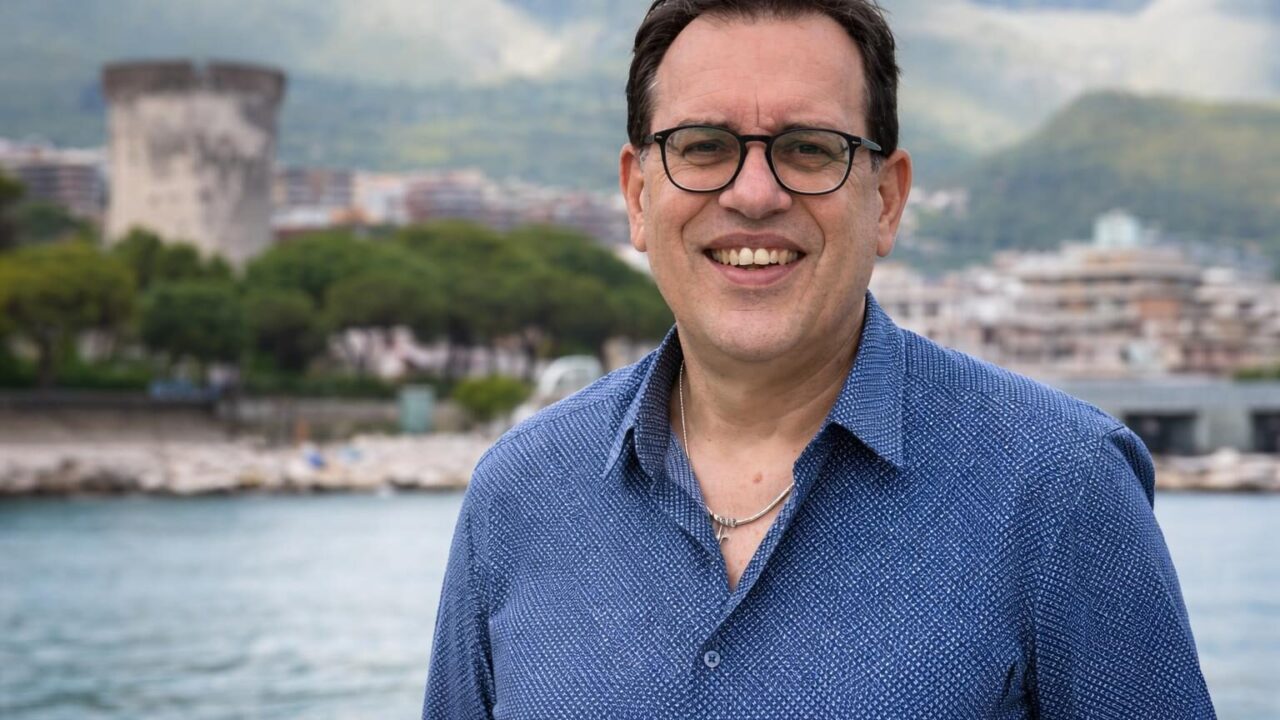 Lega a Formia: l’ilarità del ‘sparo’ e il dramma delle strade in buche