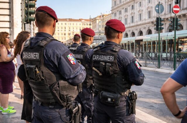 Maxi blitz a Termini: 19 arresti e un grido di allerta per la sicurezza in città