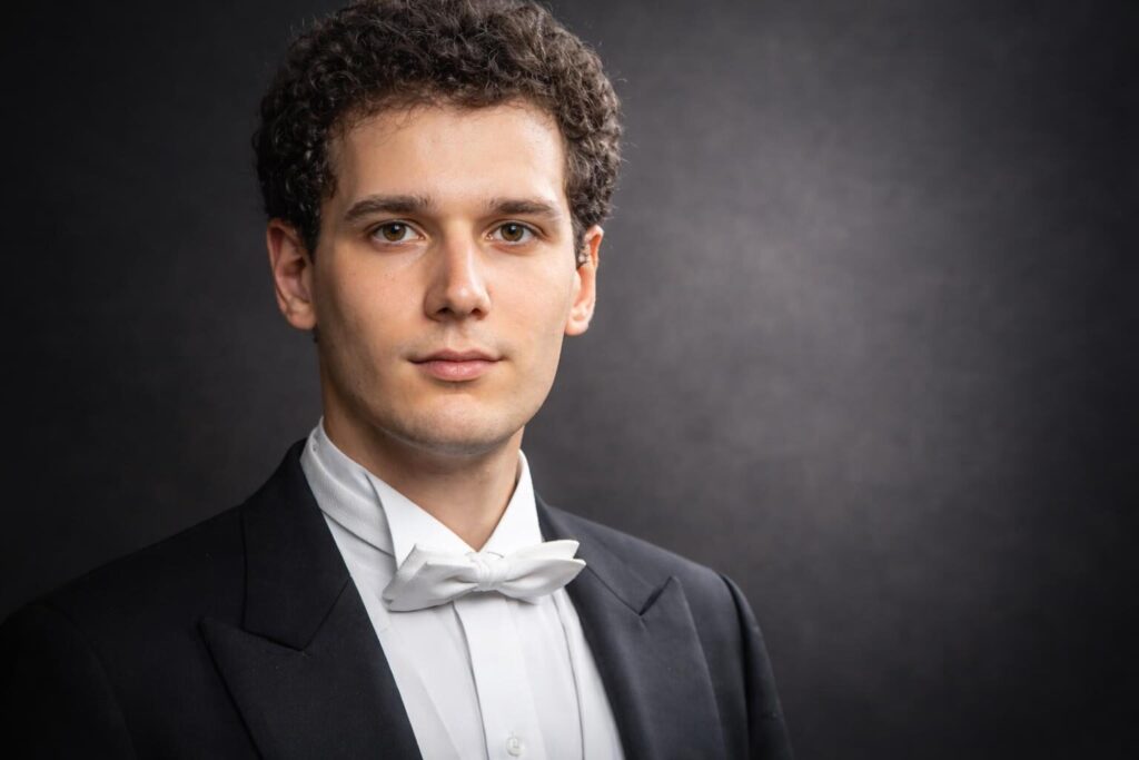 Musica e comunità: la magia di Verdi sotto le stelle a Massenzio