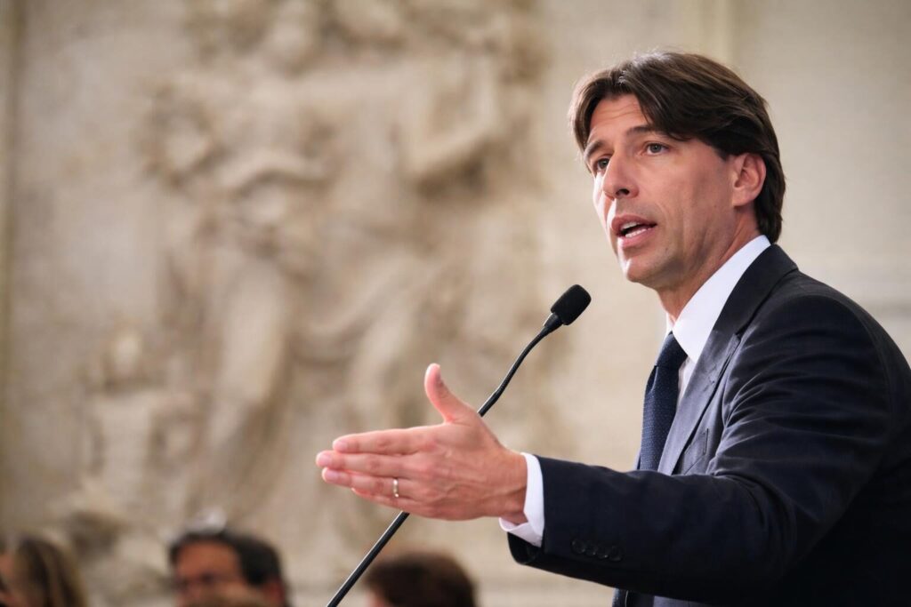 Ostia guarda al futuro: costruzione dello stadio e le sfide sociali di Roma