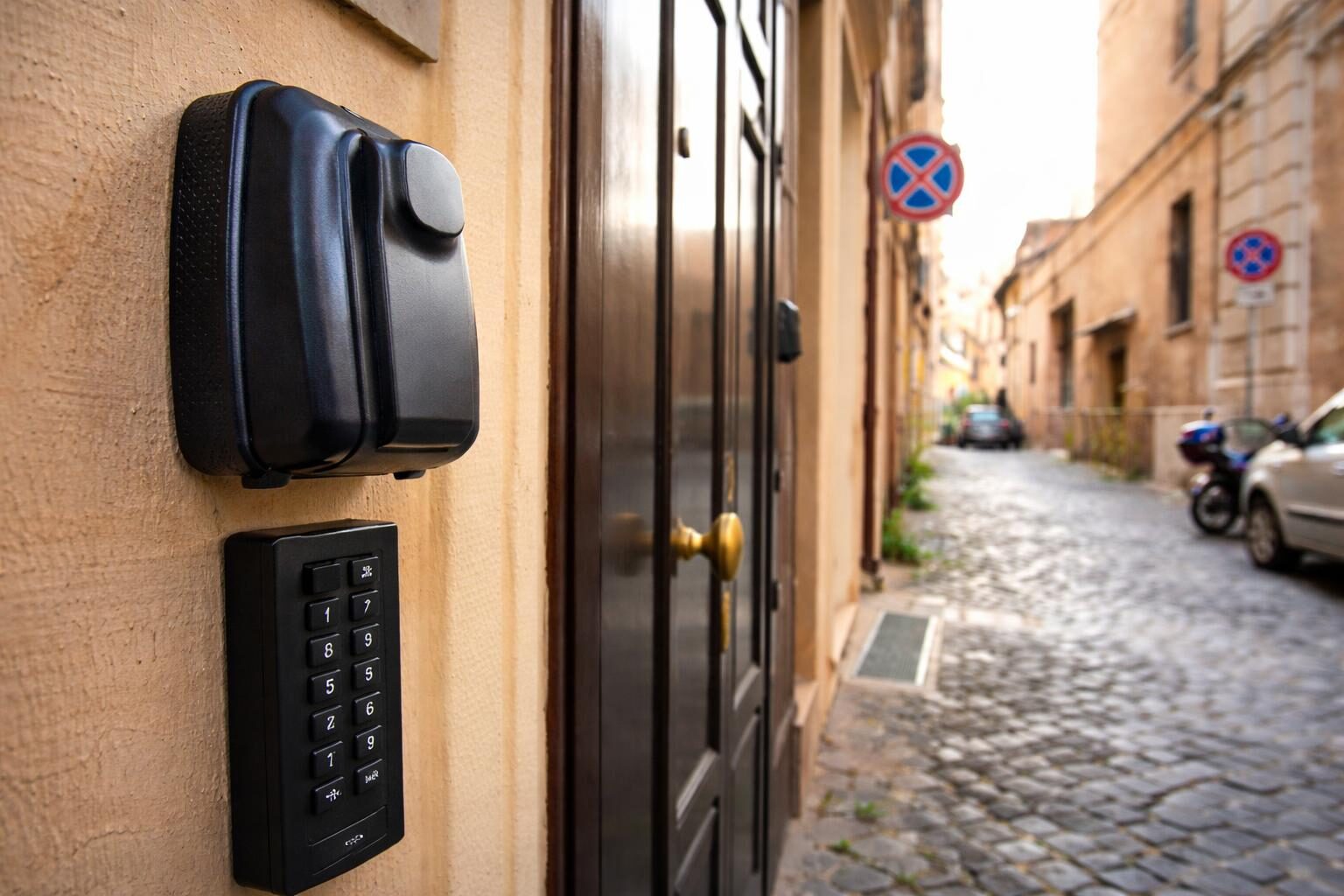 Roma cambia volto: le nuove regole urbanistiche di Gualtieri stravolgono gli affitti brevi