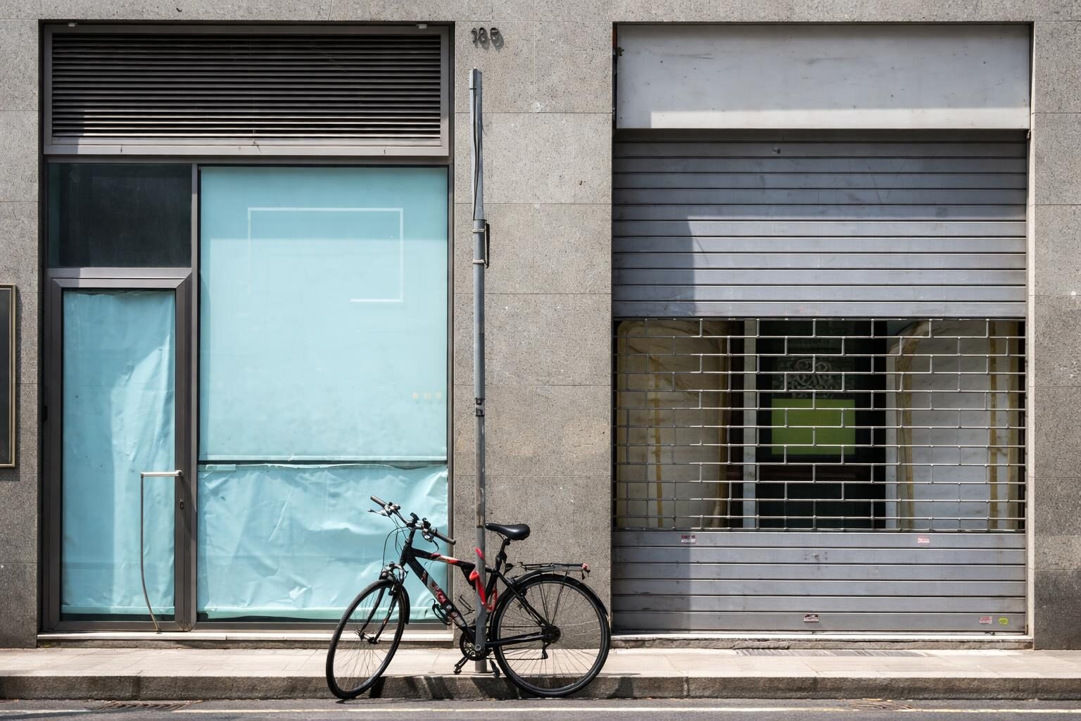 Roma in crisi: negozi chiusi e commercianti in difficoltà
