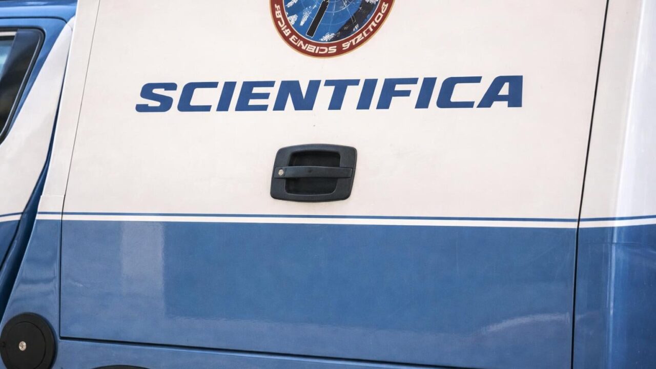Roma in preda alla paura: bombe carta e una sicurezza che vacilla