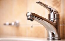 Roma Nord Ovest senz’acqua: la sospensione del servizio idrico mette in crisi i residenti