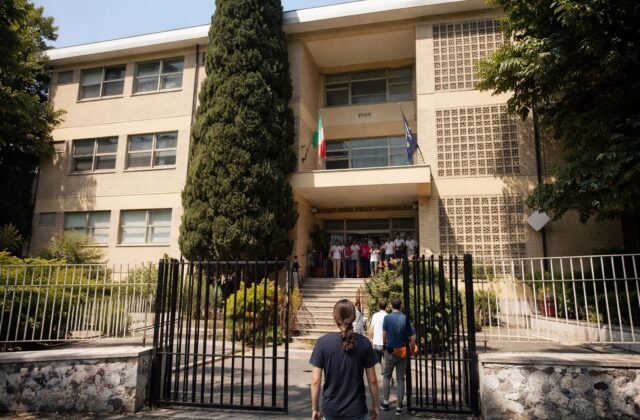 Roma sotto tensione: educazione, memoria e violenza stradale si intrecciano