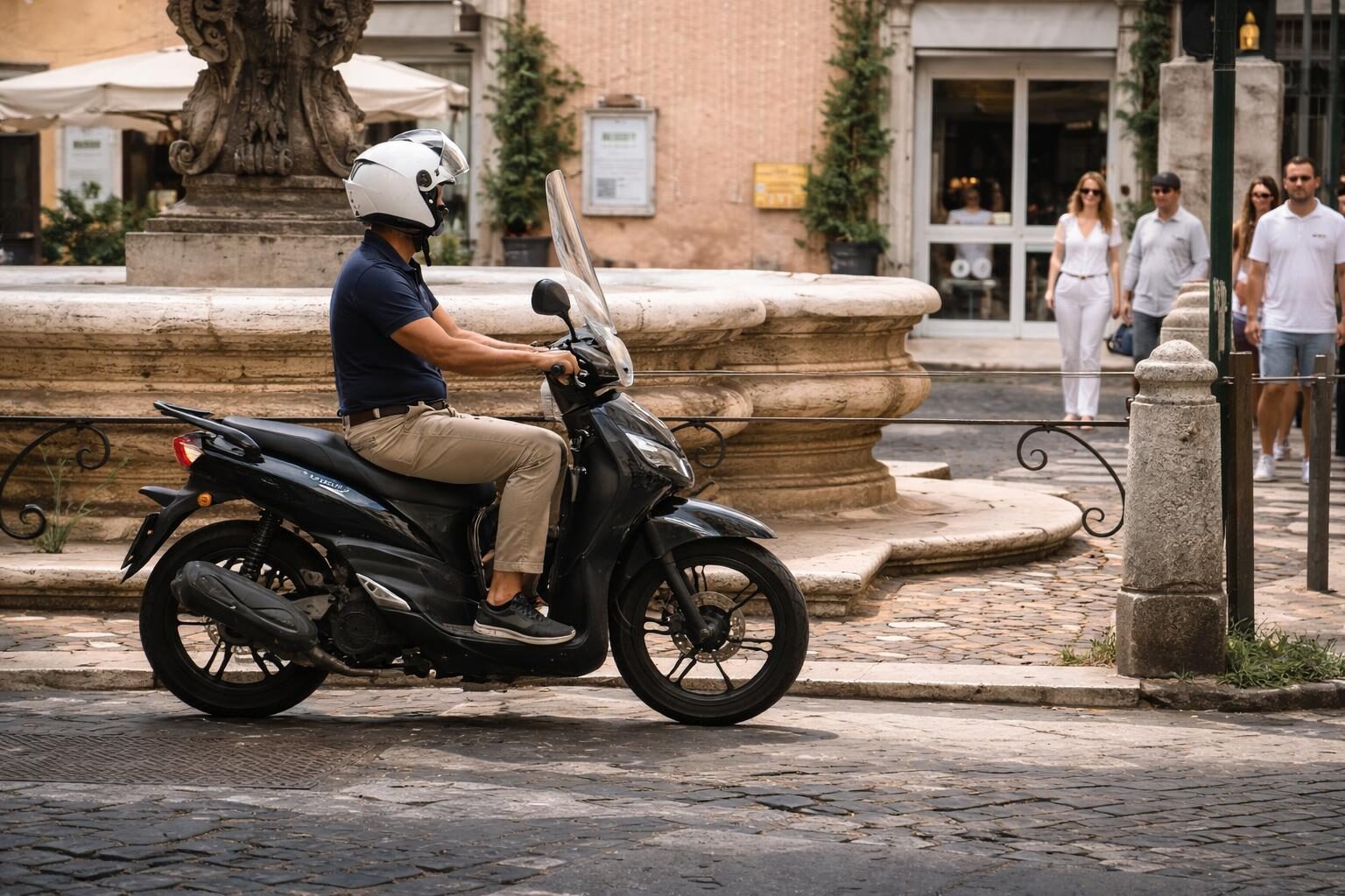 Roma: un furto di scooter ogni 80 minuti. La città è realmente al sicuro?