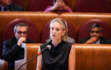 Sharon Stone al Campidoglio: La dignità umana non è un algoritmo, ma chi la difende?