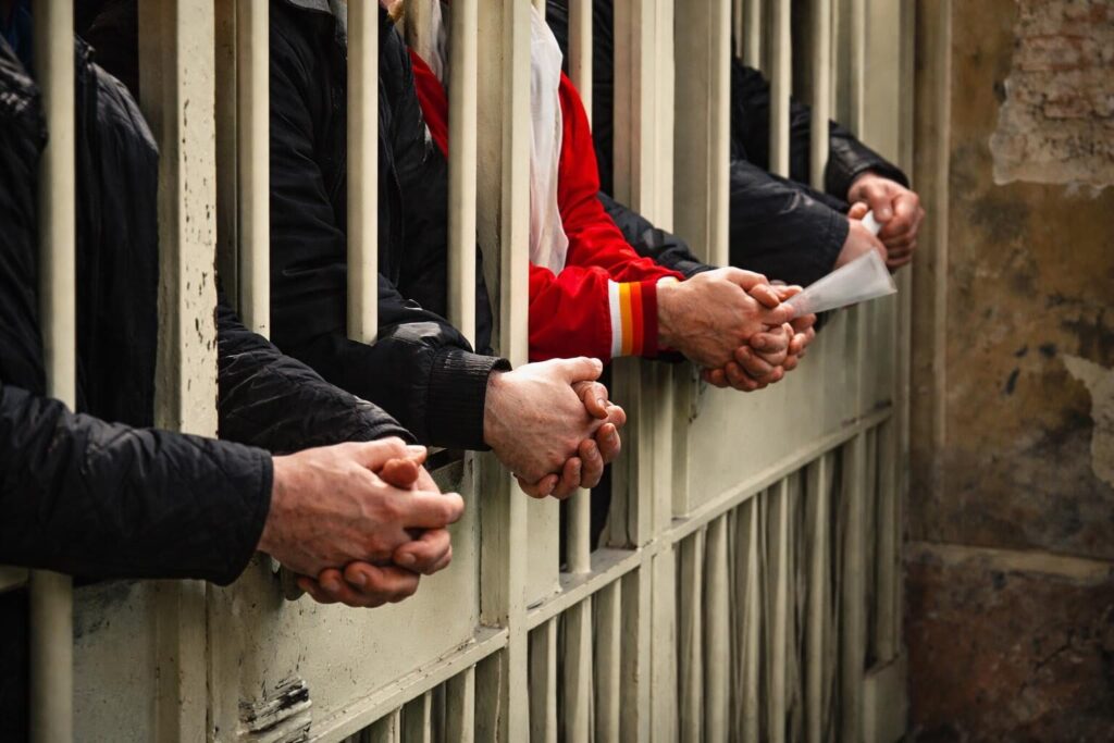Sovraffollamento e salute mentale: il grido d’allerta del Ministro Calderone sul collasso delle carceri romane
