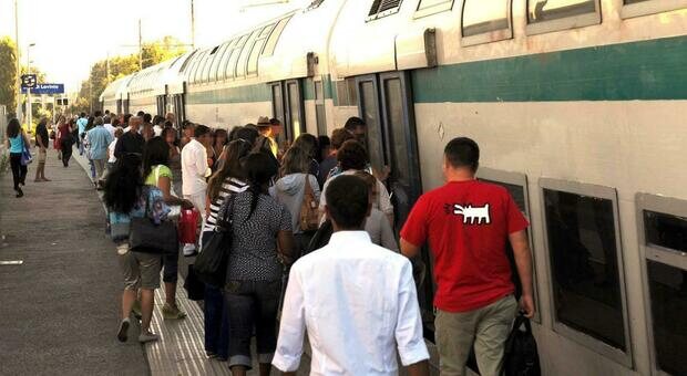 Roma sotto attacco: la molestia alla fermata del treno e il fallimento delle autorità
