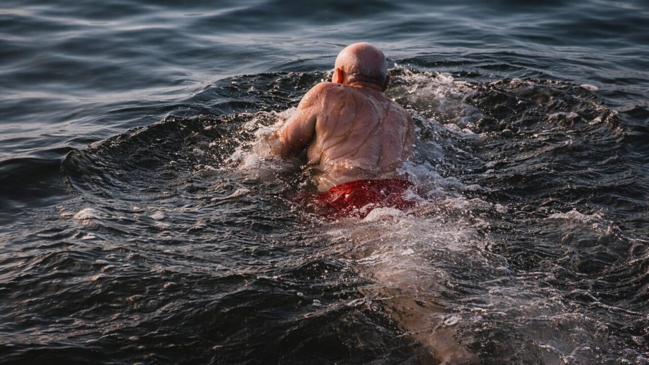Tragedia a Ostia: un tuffo fatale e le domande su sicurezza in spiaggia