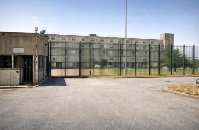 Tragedia nel carcere di Viterbo: un incendio e un suicidio svelano le fragilità del sistema penitenziario