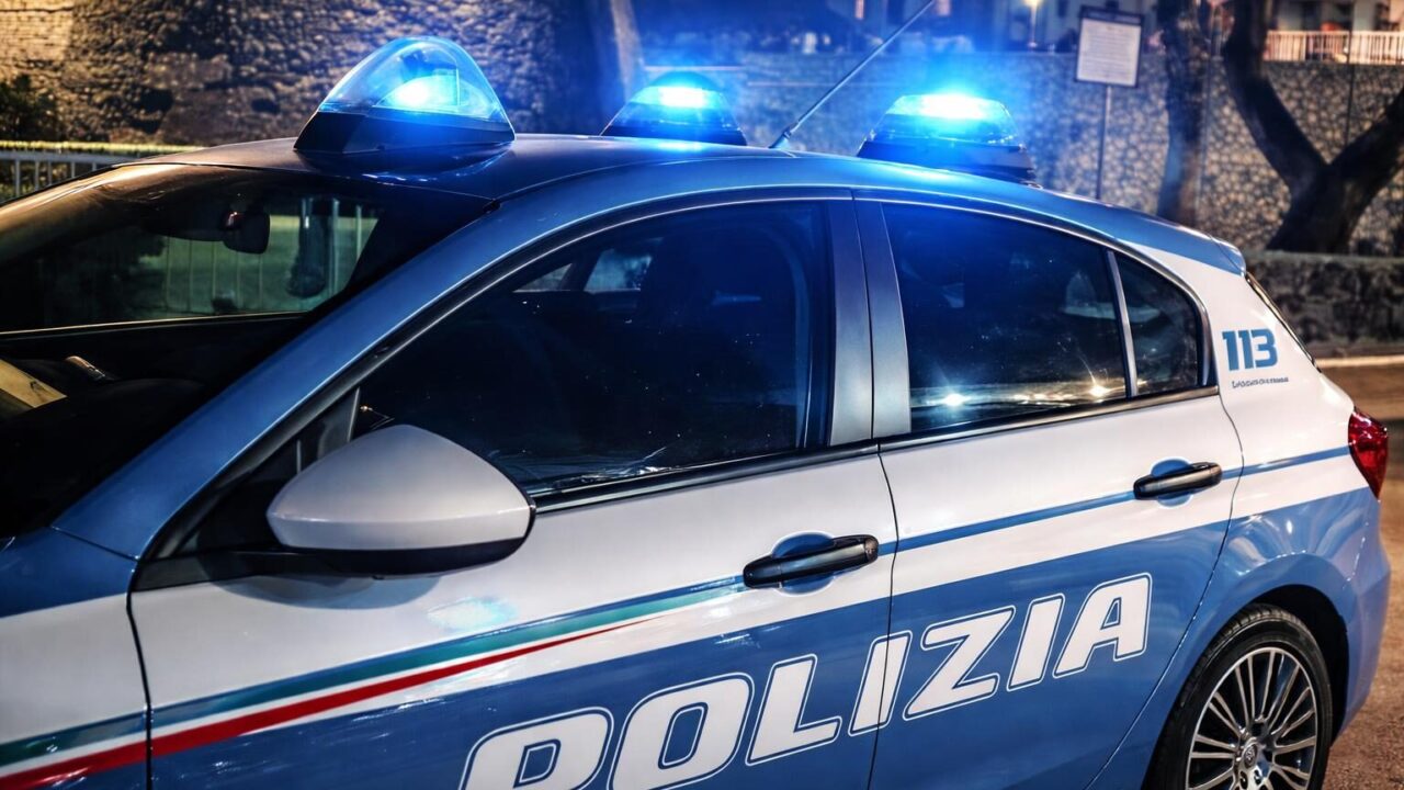 Violenza a Roma: lite per soldi si trasforma in aggressione con coltello
