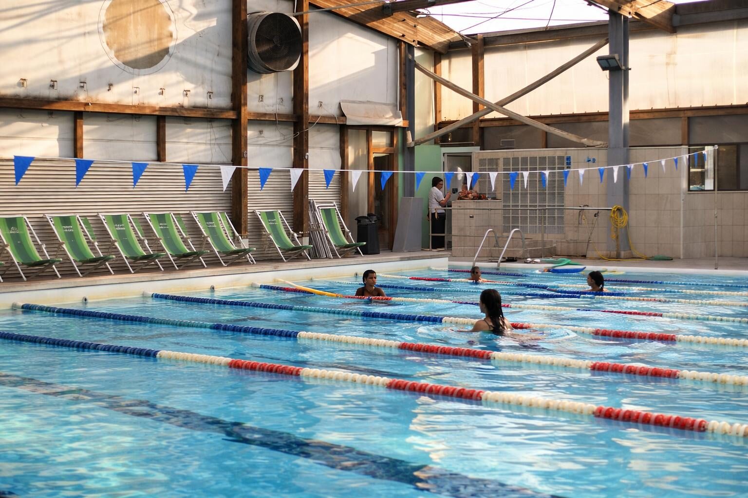 Acquagym in burkini: una piscina di inclusività a Tor Tre Teste