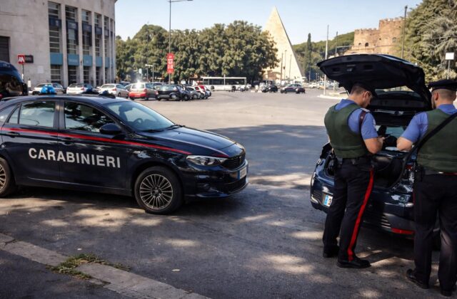 Aggressione a Roma: la docente picchiata per 20 euro e il silenzio assordante delle istituzioni