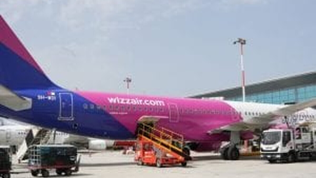 Bagagli a Lampedusa, voli ripartiti: dove si inceppa la catena tra low cost e Fiumicino