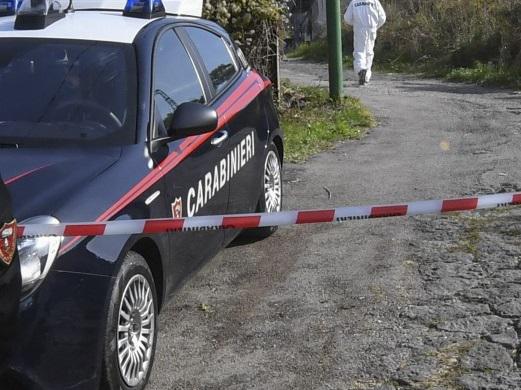 Roma, un uomo e un ragazzo trovati morti in stand allestito per palio Allumiere: avevano 36 e 15 anni