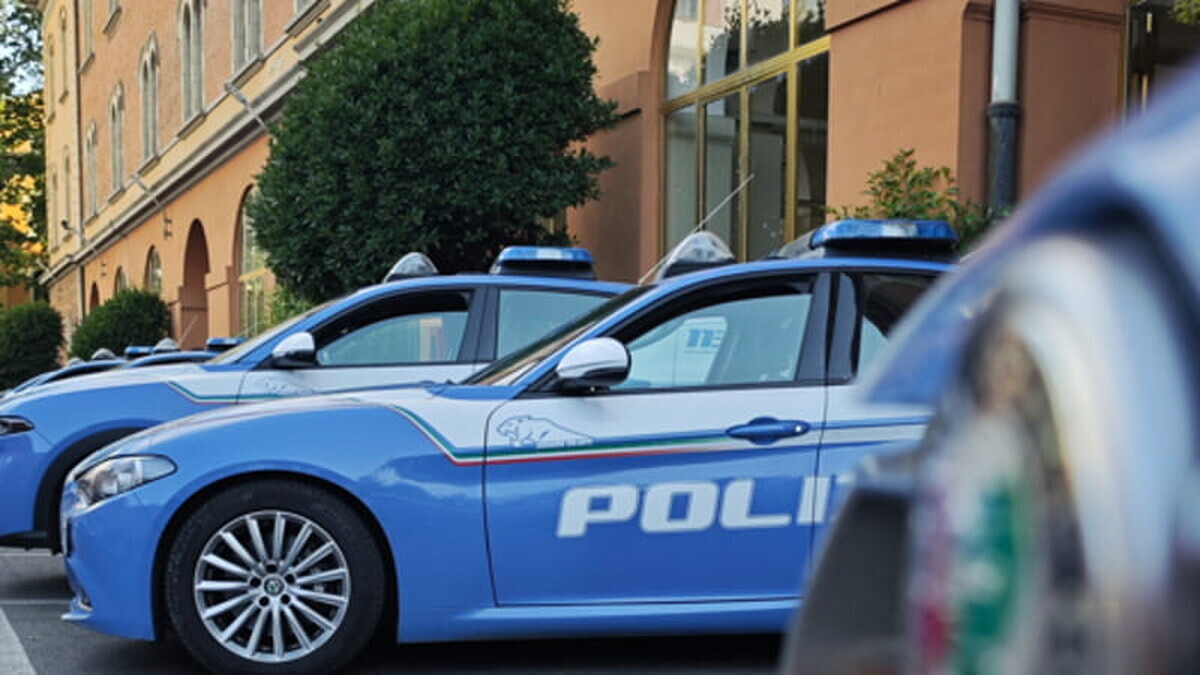 Casalotti, estorsione e colpi d’accetta: la comunità bengalese a un passo dalla tragedia