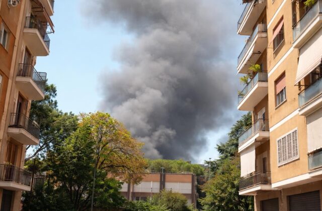 Emergenza al Prenestino: l’incendio di rifiuti e le sfide della sicurezza a Roma